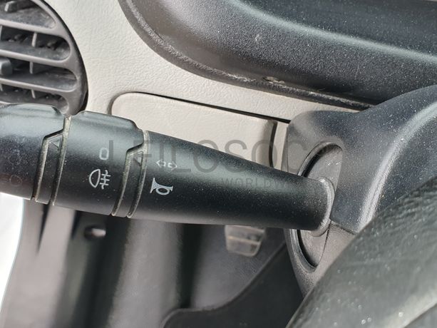 Renault Master · Ano 2001