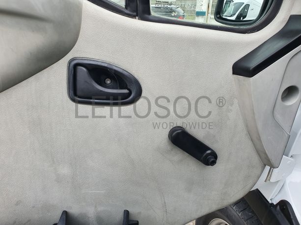 Renault Master · Ano 2001