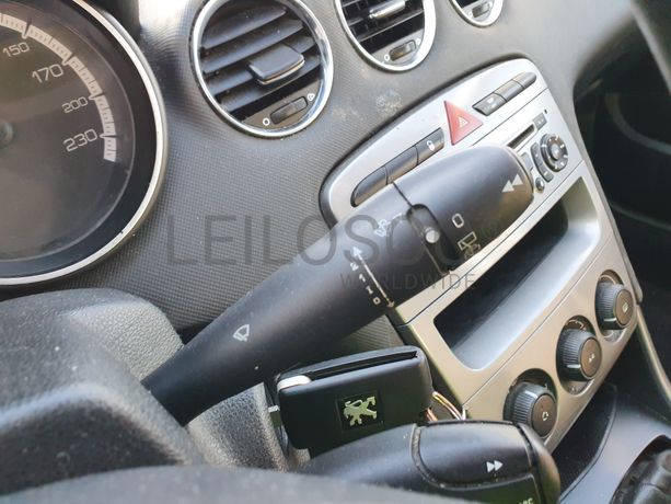 Peugeot 308 · Ano 2011