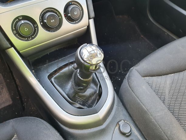 Peugeot 308 · Ano 2011