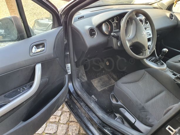 Peugeot 308 · Ano 2011