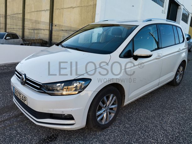 Volkswagen Touran · Ano 2018