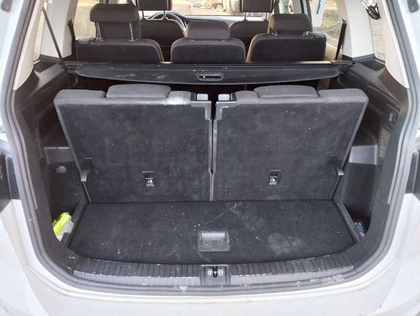 Volkswagen Touran · Ano 2018