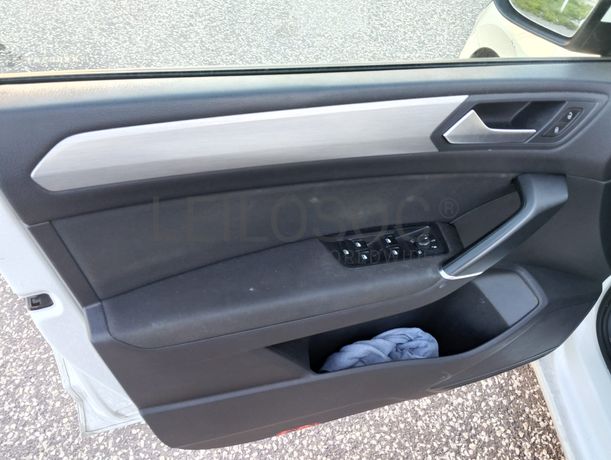 Volkswagen Touran · Ano 2018