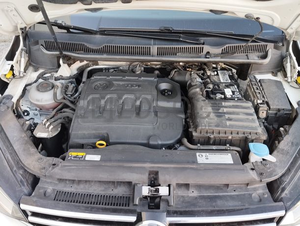 Volkswagen Touran · Ano 2018