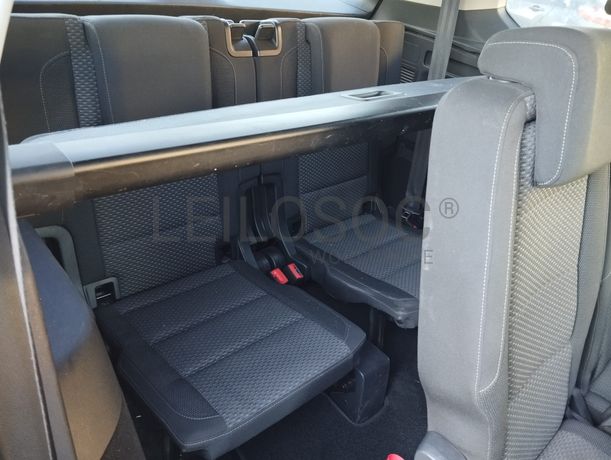 Volkswagen Touran · Ano 2018