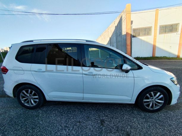 Volkswagen Touran · Ano 2018