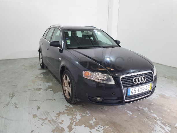 Audi A4 · Ano 2004