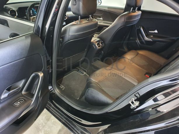 Mercedes-Benz A 180D · Ano 2018