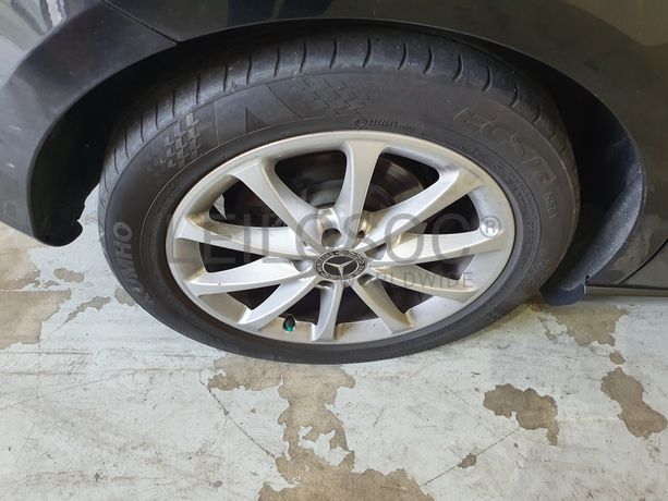 Mercedes-Benz A 180D · Ano 2018