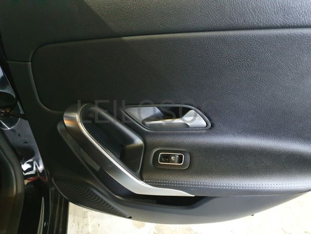 Mercedes-Benz A 180D · Ano 2018