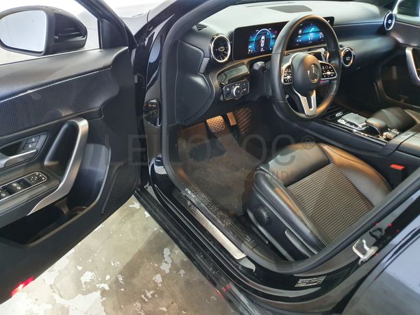 Mercedes-Benz A 180D · Ano 2018