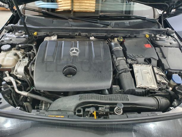 Mercedes-Benz A 180D · Ano 2018