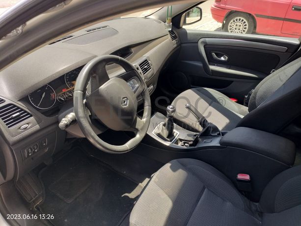 Renault Laguna 1.5 DCI · Ano 2008