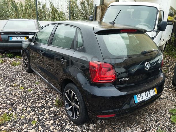 Volkswagen Polo 1.4 TDI · Ano 2016