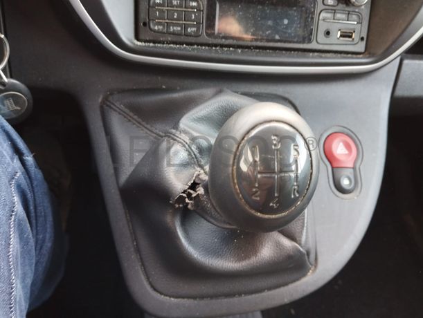 Renault Kangoo · Ano 2017