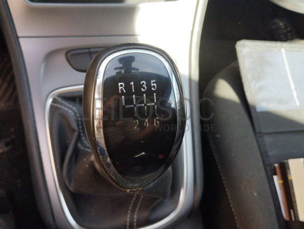 Opel Astra K Sports Tourer CDTI · Ano 2018