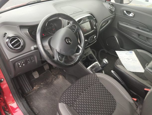 Renault Captur · Ano 2019