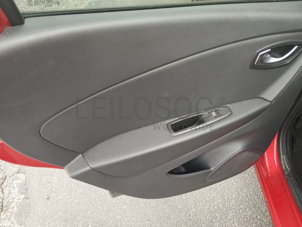 Renault Captur · Ano 2019