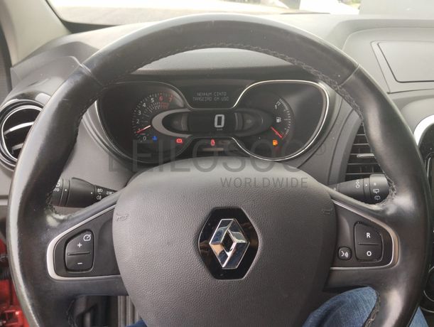 Renault Captur · Ano 2019