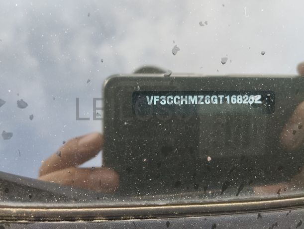 Peugeot 208 · Ano 2016