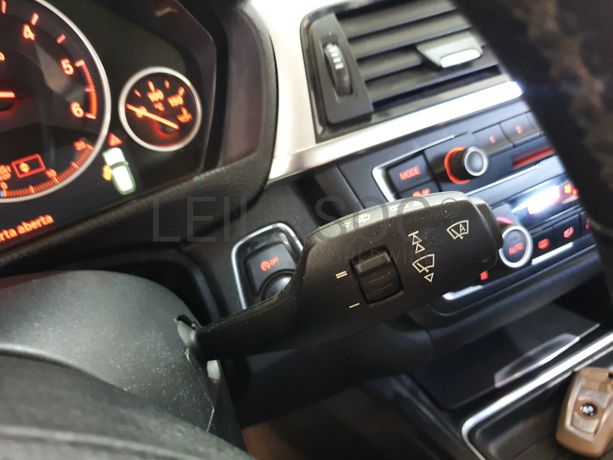 BMW 320D · Ano 2013