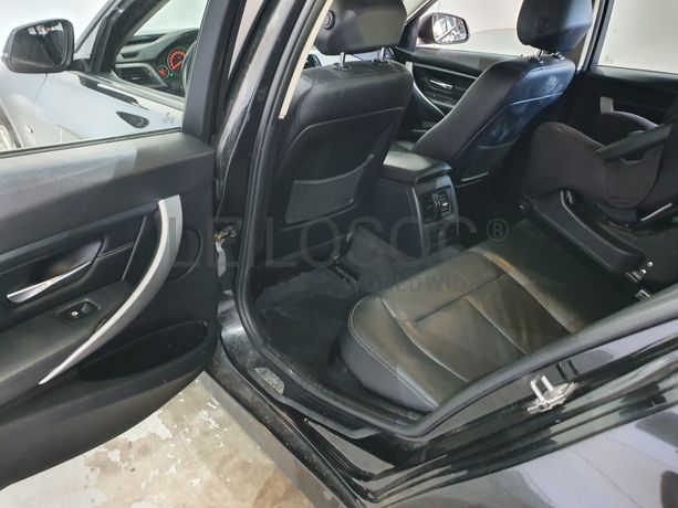 BMW 320D · Ano 2013