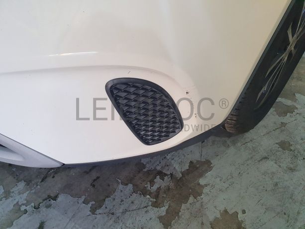 Mercedes-Benz GLA 180D · Ano 2017