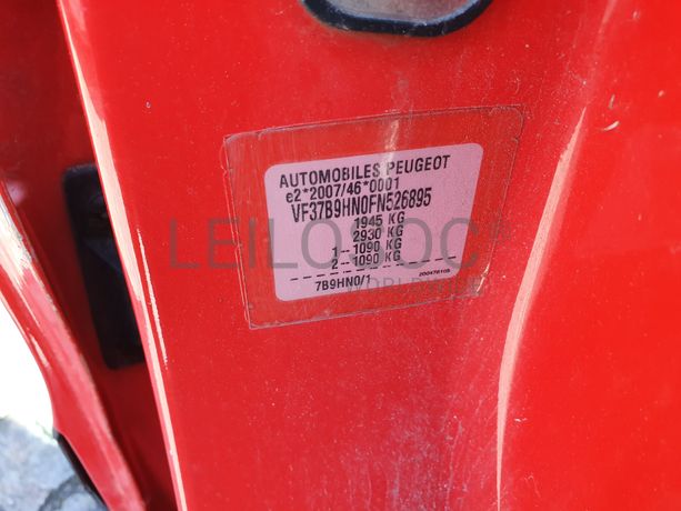 Peugeot Partner · Ano 2015