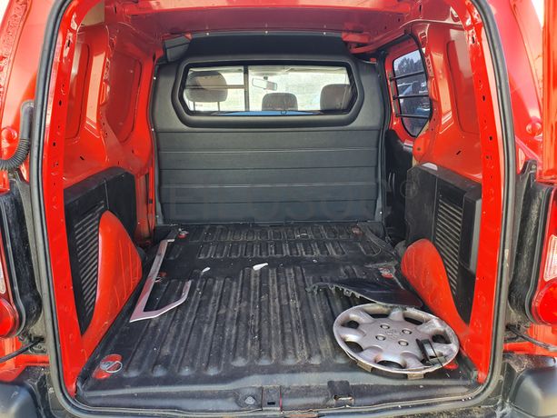 Peugeot Partner · Ano 2015