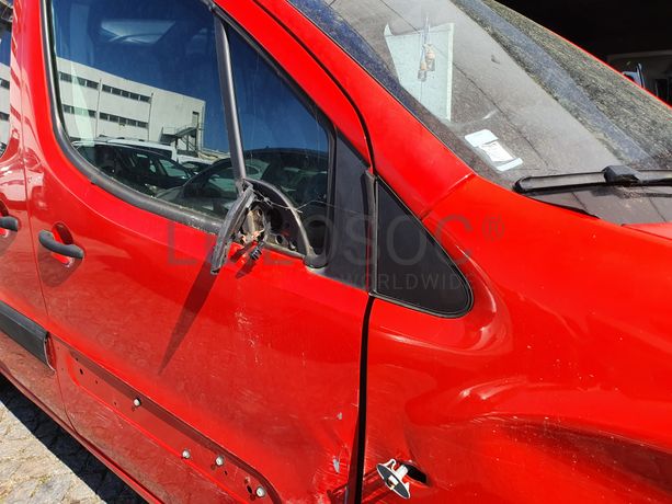 Peugeot Partner · Ano 2015