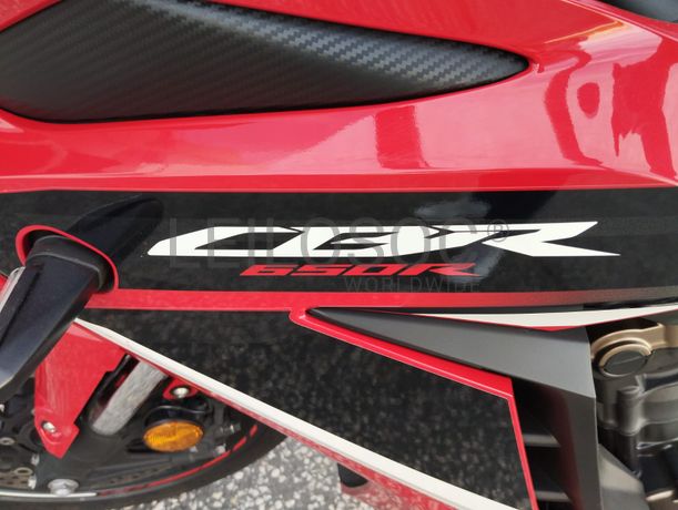 Honda CBR 650R · Ano 2021