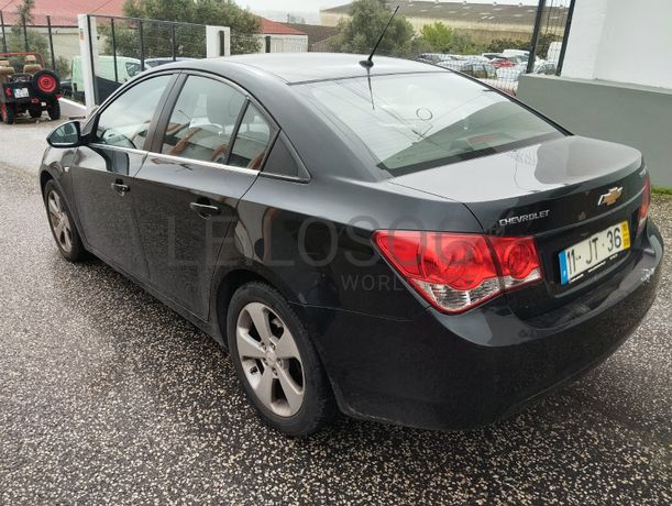 Chevrolet Cruze Sedan 2.0 CDI · Ano 2010