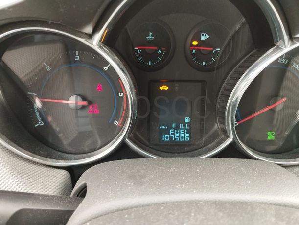 Chevrolet Cruze Sedan 2.0 CDI · Ano 2010