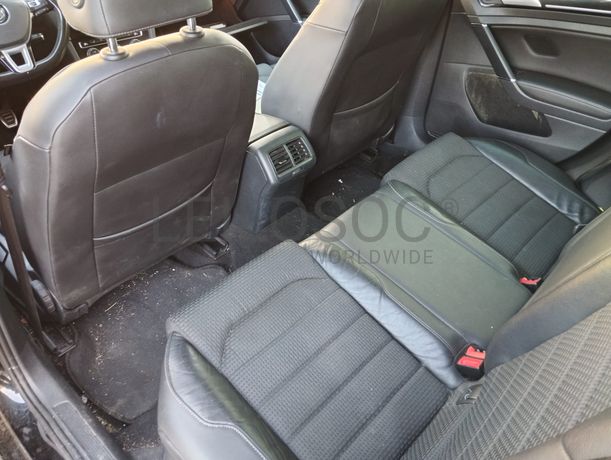 Volkswagen Golf 1.6 TDI · Ano 2015