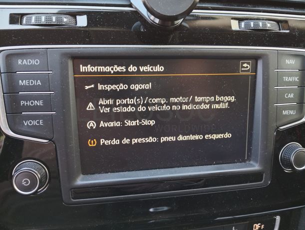 Volkswagen Golf 1.6 TDI · Ano 2015
