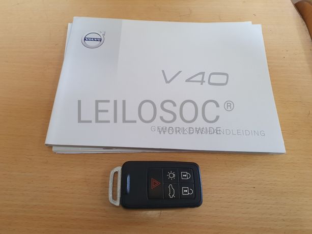 Volvo V40 · Ano 2015