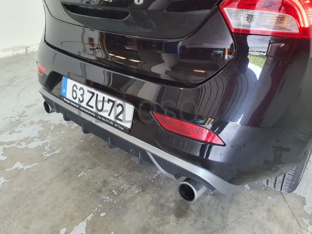 Volvo V40 · Ano 2015