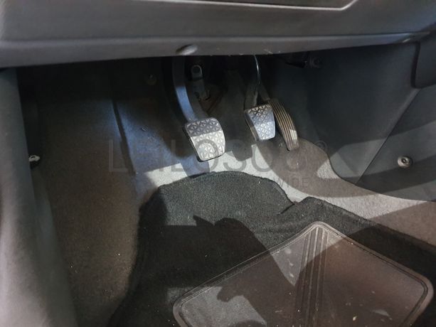 Opel Corsa · Ano 2001