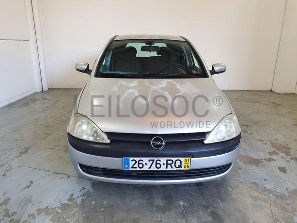 Opel Corsa · Ano 2001