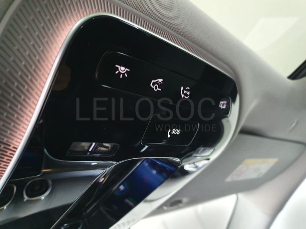 Mercedes-Benz C300 D AMG · Ano 2021