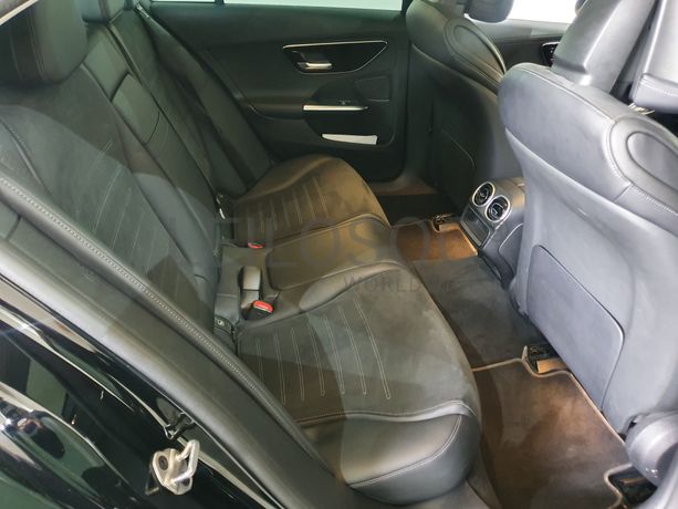 Mercedes-Benz C300 D AMG · Ano 2021