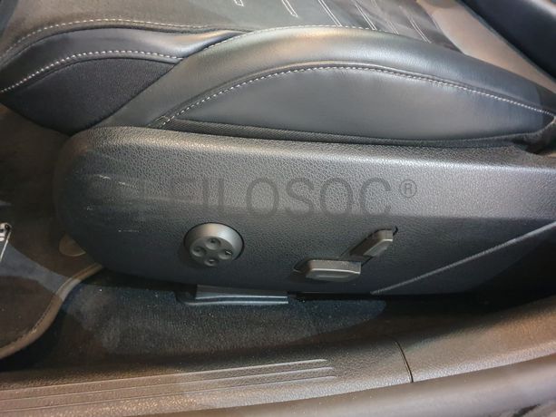 Mercedes-Benz C300 D AMG · Ano 2021