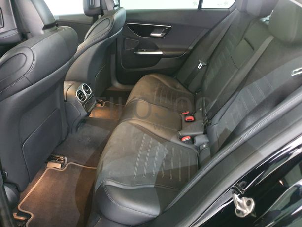 Mercedes-Benz C300 D AMG · Ano 2021