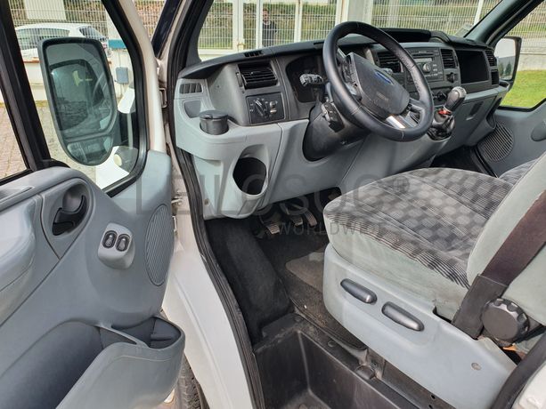 Ford Transit · Ano 2009