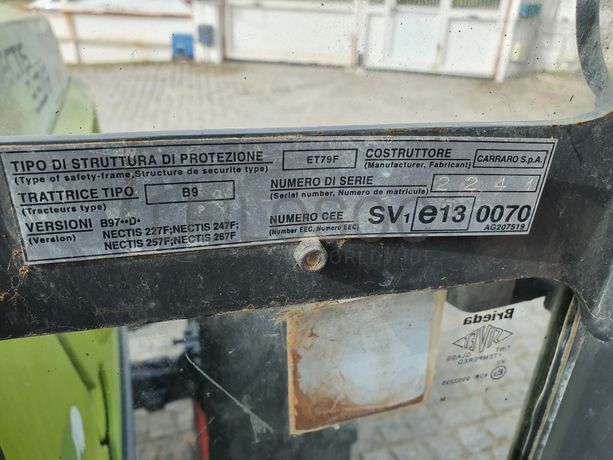 Claas Nectis 267F · Ano 2009