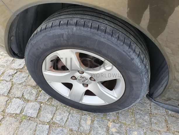 Peugeot 3008 · Ano 2009