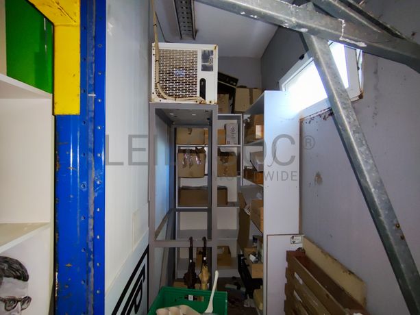 Vinhos e Bebidas diversas · Equipamentos · Mobiliário · Diversos