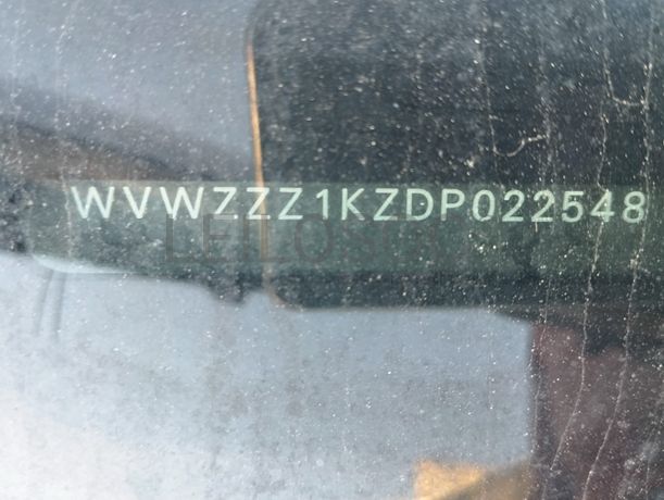 Volkswagen Golf 1.6 TDI · Ano 2012