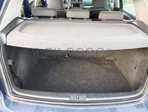 Volkswagen Golf 1.6 TDI · Ano 2012